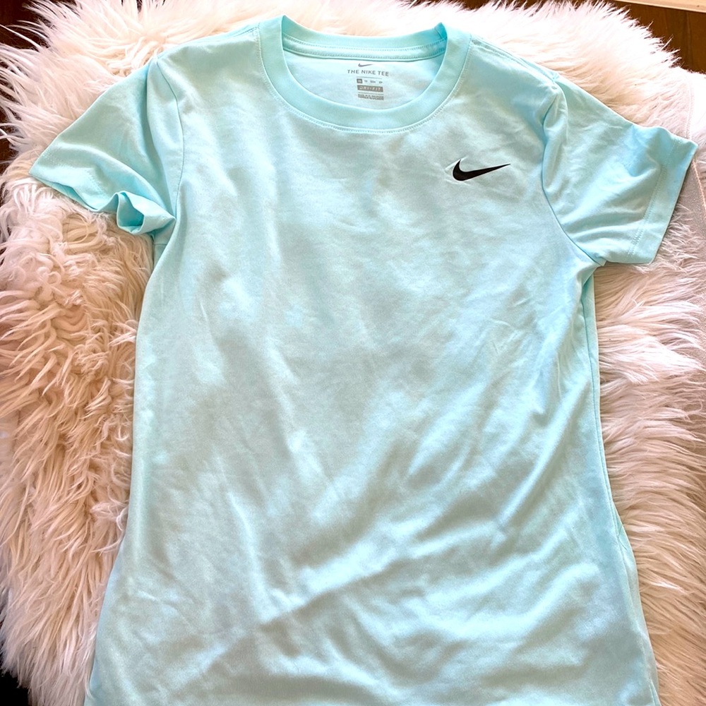 NIKE Dri-Fit Tee